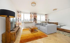 Studio On The 15Th Floor With A View Of The Warsaw Panorama By Noclegi Renters
